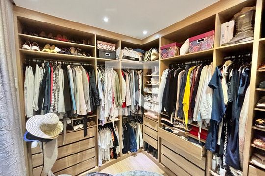 Closet de apartamento à venda com 2 quartos, 56m² em Jardim Brasilia, São Paulo