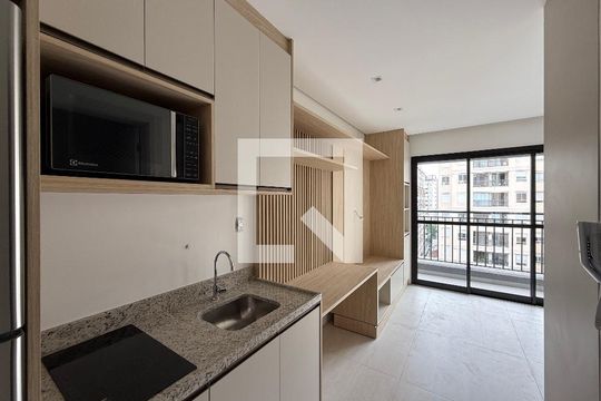 Kitnet/Studio para alugar com 1 quarto, 23m² em Santa Cecilia, São Paulo