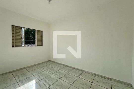 Quarto 2 de casa à venda com 4 quartos, 140m² em Jardim Nova Europa, Campinas