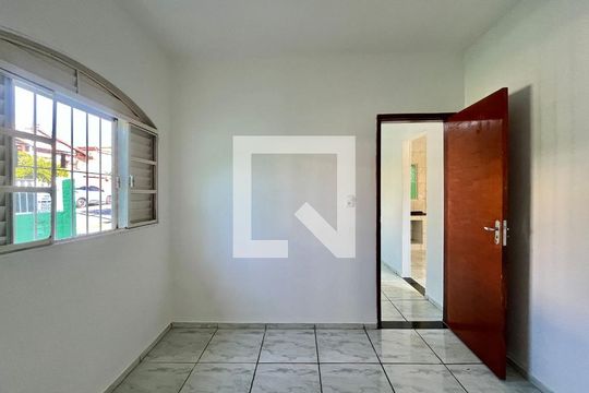 Quarto 1 de casa à venda com 4 quartos, 140m² em Jardim Nova Europa, Campinas