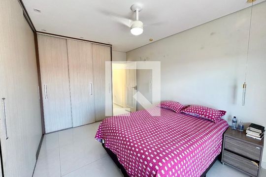 Quarto Suíte de casa à venda com 3 quartos, 223m² em Jardim Rosa de Franca, Guarulhos