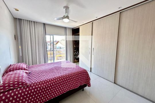 Quarto Suíte de casa à venda com 3 quartos, 223m² em Jardim Rosa de Franca, Guarulhos