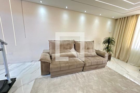 Sala de casa à venda com 3 quartos, 223m² em Jardim Rosa de Franca, Guarulhos