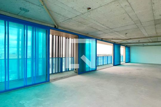 Sala de apartamento à venda com 3 quartos, 233m² em Jardim Paulistano, São Paulo
