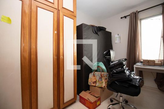 Quarto 2 de apartamento para alugar com 3 quartos, 99m² em Aos 4, Brasília