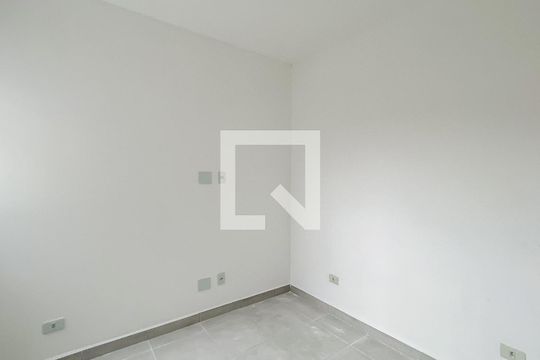 Quarto 1 de apartamento para alugar com 2 quartos, 42m² em Vila Sao Francisco, São Paulo