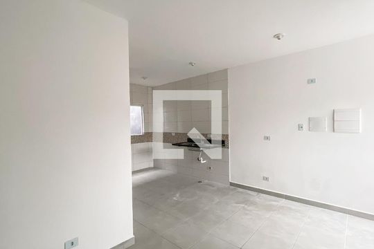 Apartamento para alugar com 2 quartos, 42m² em Vila Sao Francisco, São Paulo