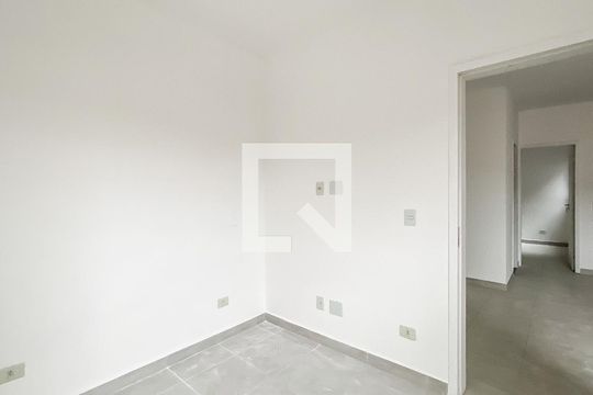 Quarto 1 de apartamento para alugar com 2 quartos, 42m² em Vila Sao Francisco, São Paulo