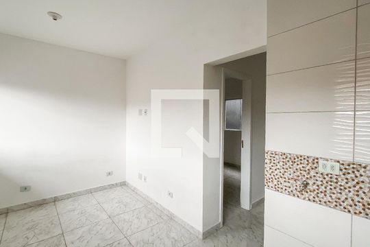 Sala/cozinha de apartamento para alugar com 2 quartos, 40m² em Vila Sao Francisco, São Paulo