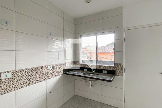 Sala/cozinha de apartamento para alugar com 2 quartos, 40m² em Vila Sao Francisco, São Paulo