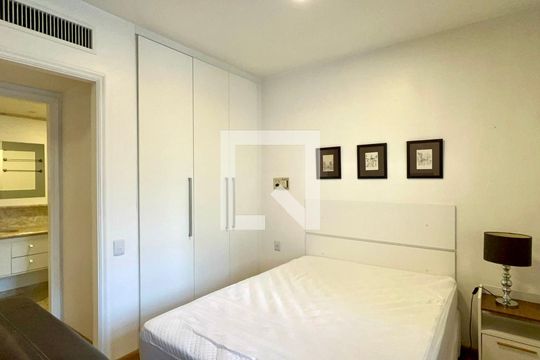 Studio de kitnet/studio para alugar com 1 quarto, 30m² em Jardim Paulista, São Paulo