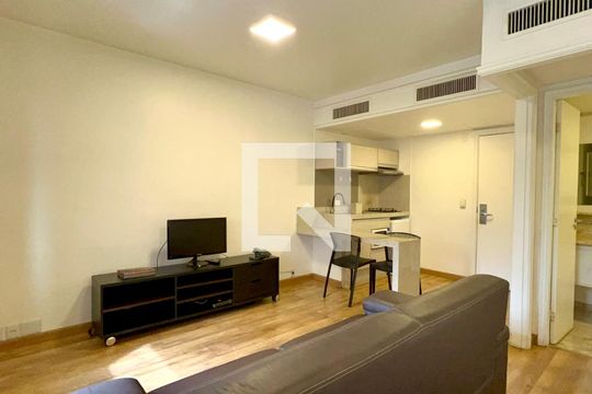 Studio de kitnet/studio para alugar com 1 quarto, 30m² em Jardim Paulista, São Paulo