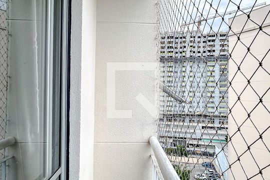Varanda de apartamento à venda com 2 quartos, 49m² em Vila Guilhermina, São Paulo