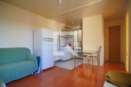 Apartamento para alugar com 2 quartos, 45m² em Duque de Caxias, São Leopoldo