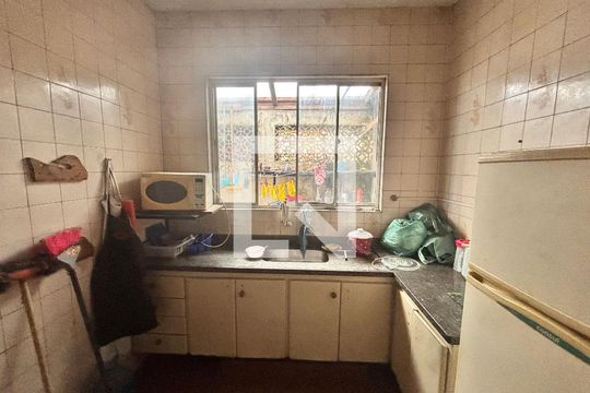 Cozinha de casa para alugar com 3 quartos, 125m² em Jardim Maria Estela, São Paulo