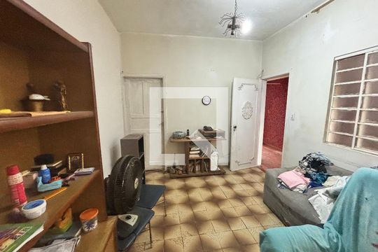Sala de casa para alugar com 3 quartos, 125m² em Jardim Maria Estela, São Paulo