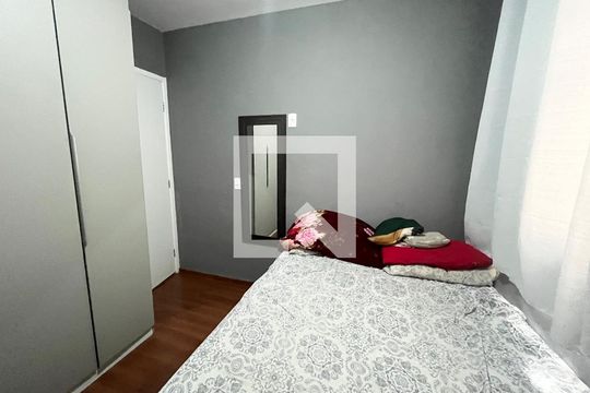 Quarto 1 de apartamento para alugar com 2 quartos, 41m² em Vila Diva, São Paulo