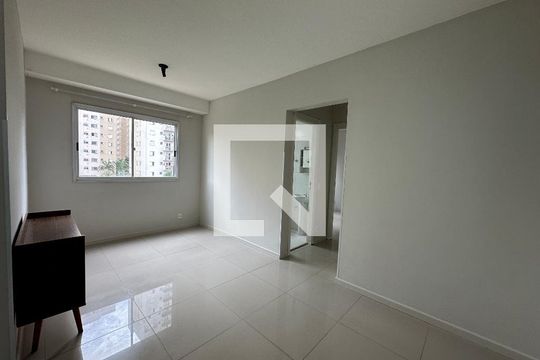 Apartamento para alugar com 2 quartos, 51m² em Centro, Barueri