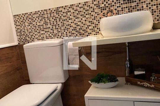 Sala - Lavabo de casa para alugar com 2 quartos, 116m² em Jardim Peri Peri, São Paulo
