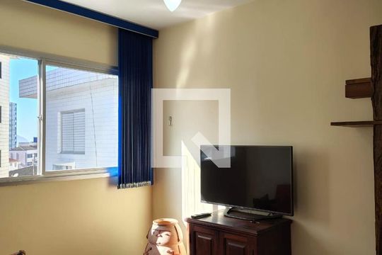 Sala de apartamento para alugar com 1 quarto, 51m² em Guilhermina, Praia Grande