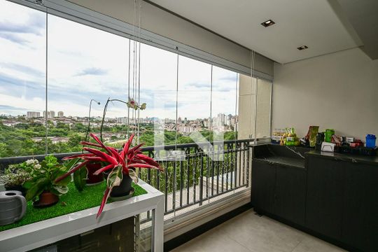 Varanda de apartamento à venda com 1 quarto, 77m² em Vila Suzana, São Paulo