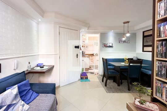 Sala de apartamento à venda com 3 quartos, 68m² em Demarchi, São Bernardo do Campo