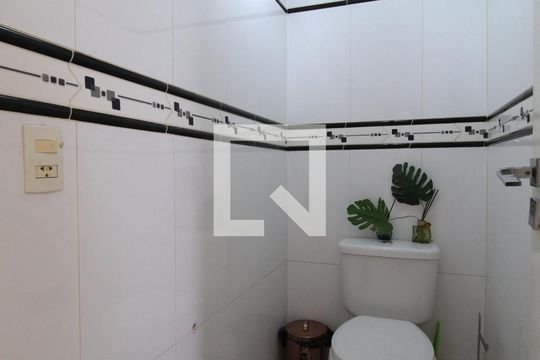 Lavabo de apartamento para alugar com 4 quartos, 104m² em Planalto Paulista, São Paulo