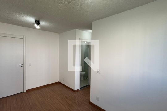 Sala - Sala de Jantar  de apartamento para alugar com 2 quartos, 37m² em Jardim, Santo André