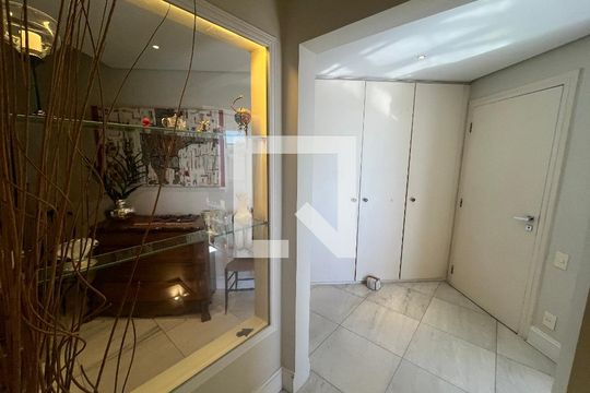 Apartamento à venda com 4 quartos, 423m² em Vila Suzana, São Paulo