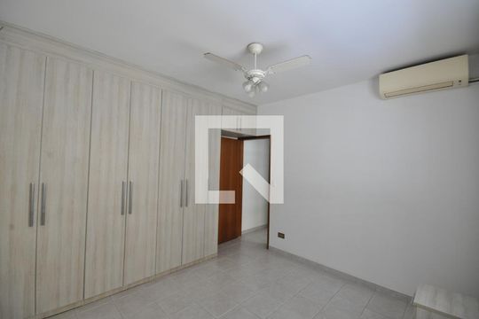 Quarto Suíte de casa à venda com 3 quartos, 122m² em Vila Guilherme, São Paulo