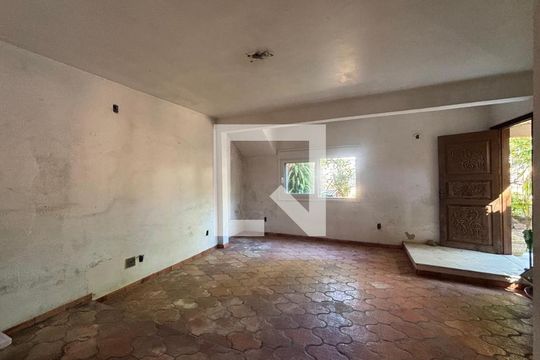 Casa à venda com 2 quartos, 190m² em Morro do Espelho, São Leopoldo