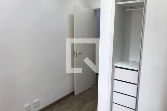 Quarto de apartamento à venda com 2 quartos, 49m² em Jardim Ubirajara, São Paulo