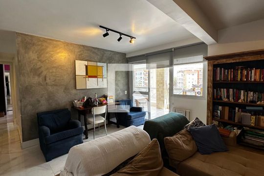 Sala de apartamento para alugar com 2 quartos, 105m² em Barra da Tijuca, Rio de Janeiro