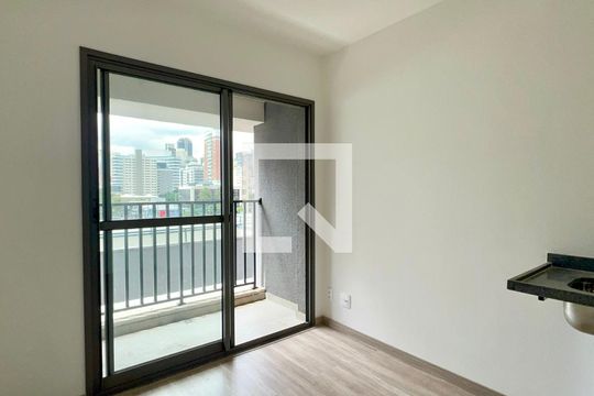 Kitnet/Studio à venda com 1 quarto, 22m² em Pinheiros, São Paulo