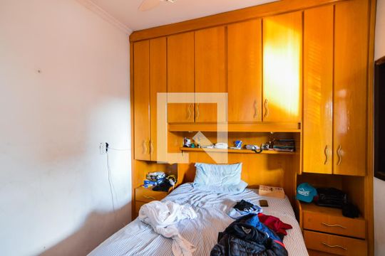 Quarto 1 de casa para alugar com 4 quartos, 676m² em Parque Continental, Guarulhos
