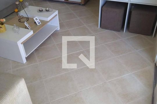 Sala de casa para alugar com 4 quartos, 217m² em Jardim Garcia, Campinas