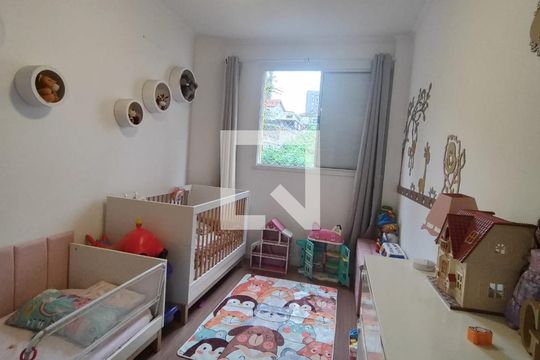 Quarto de apartamento para alugar com 2 quartos, 68m² em Bela Vista, Osasco
