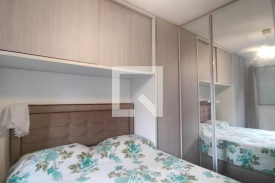 Quarto de apartamento para alugar com 2 quartos, 68m² em Bela Vista, Osasco