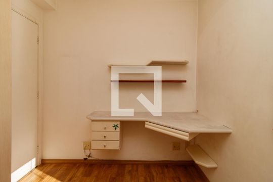 Quarto de apartamento à venda com 2 quartos, 62m² em Parque Edu Chaves, São Paulo