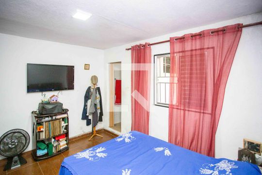 Quarto Suíte de casa à venda com 2 quartos, 134m² em Canhema, Diadema