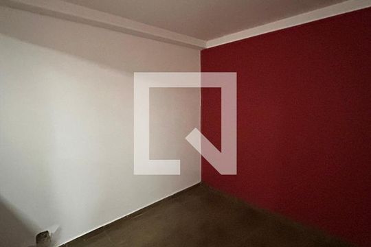 Quarto 1 de casa para alugar com 6 quartos, 252m² em Jardim Rosa de Franca, Guarulhos