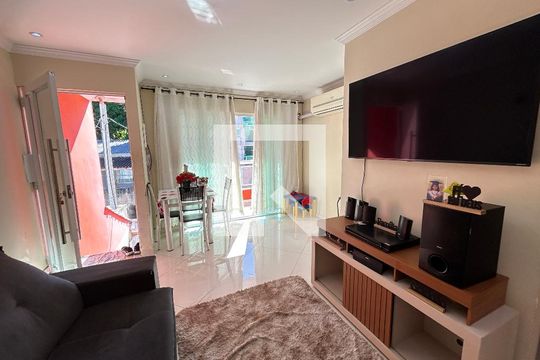 Casa de Condomínio à venda com 3 quartos, 128m² em Vila Valqueire, Rio de Janeiro