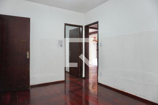 Sala 2 (Casa) de casa à venda com 6 quartos, 250m² em Ipê, Belo Horizonte