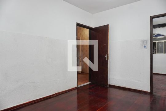 Sala 2 (Casa) de casa à venda com 6 quartos, 250m² em Ipê, Belo Horizonte