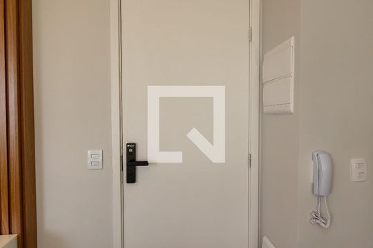 Porta de entrada de apartamento à venda com 1 quarto, 45m² em Vila Nilva, Barueri