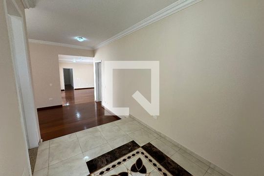 Hall de entrada de casa de condomínio para alugar com 3 quartos, 260m² em Residencial das Estrelas, Barueri