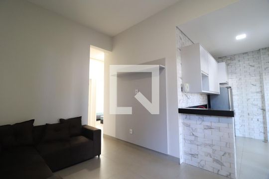 Sala de apartamento para alugar com 3 quartos, 57m² em Umuarama, Uberlândia