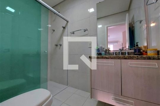 Banheiro de apartamento para alugar com 4 quartos, 166m² em Trindade, Florianópolis