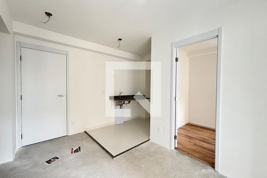 Sala/Cozinha de apartamento à venda com 2 quartos, 42m² em Campo Belo, São Paulo