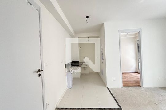 Sala/Cozinha de apartamento à venda com 2 quartos, 42m² em Campo Belo, São Paulo
